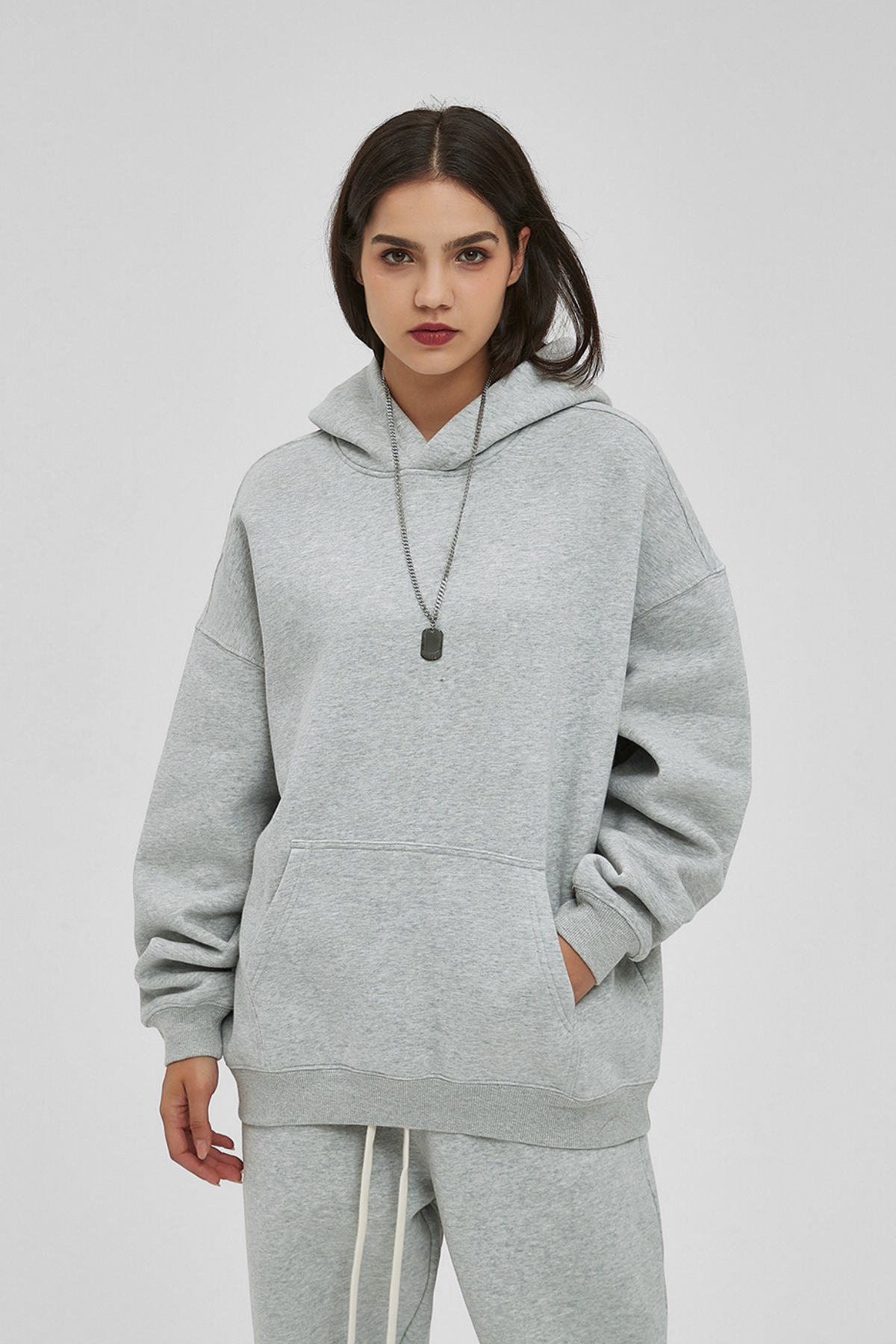 BASICS | PULLOVER HOODIE