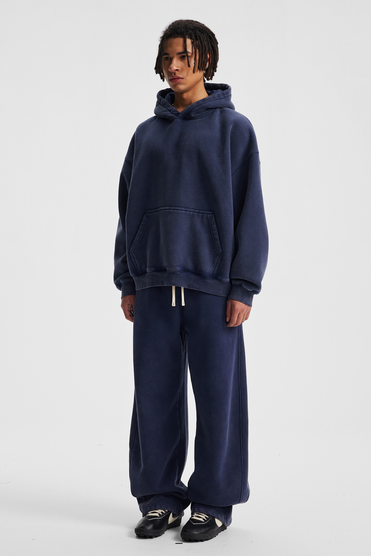 RAZE | ACID-WASH BAGGY SWEATPANTS