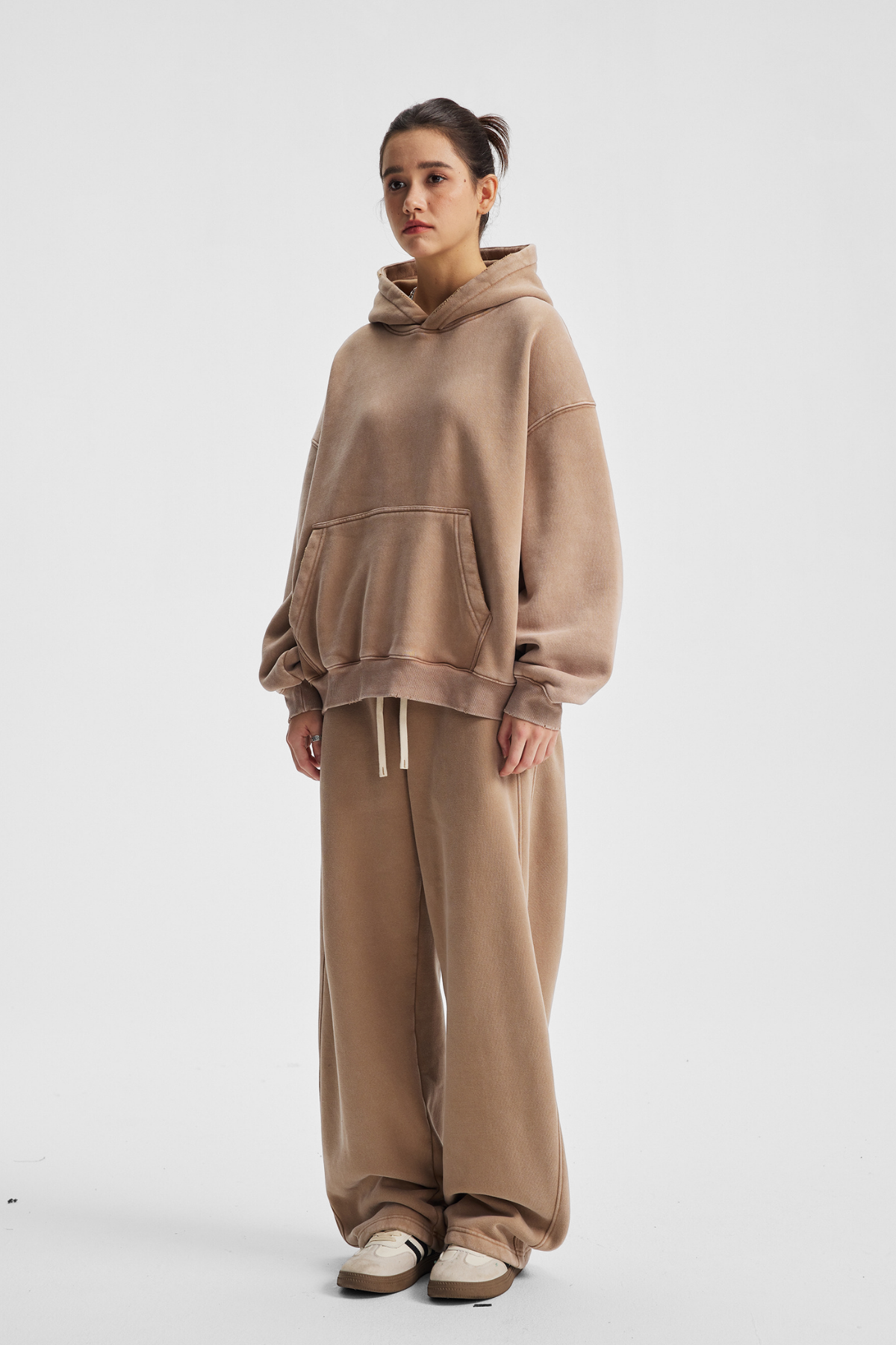 RAZE | ACID-WASH BAGGY SWEATPANTS