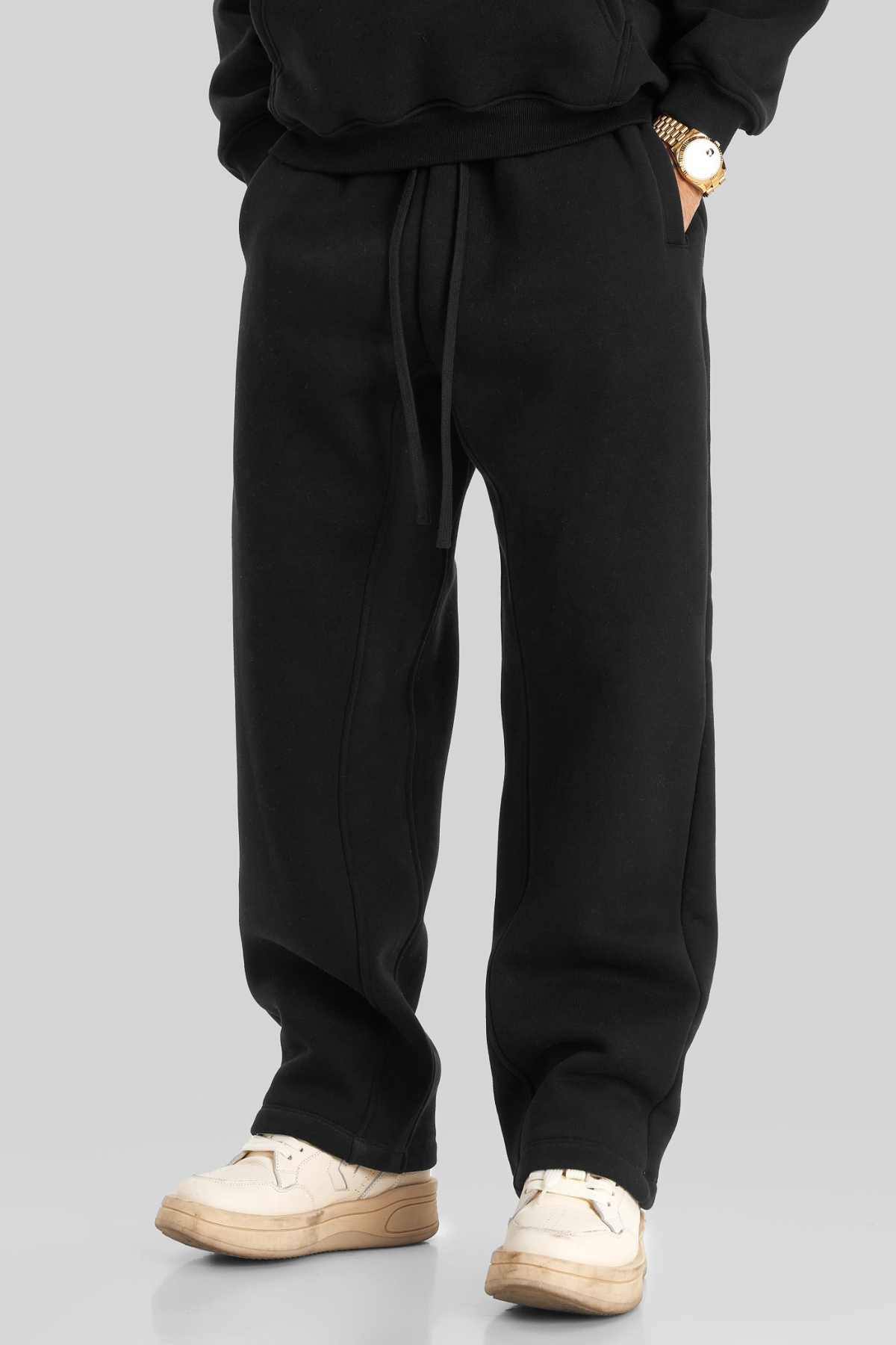 CORE | STRAIGHT LEG SWEATPANTS