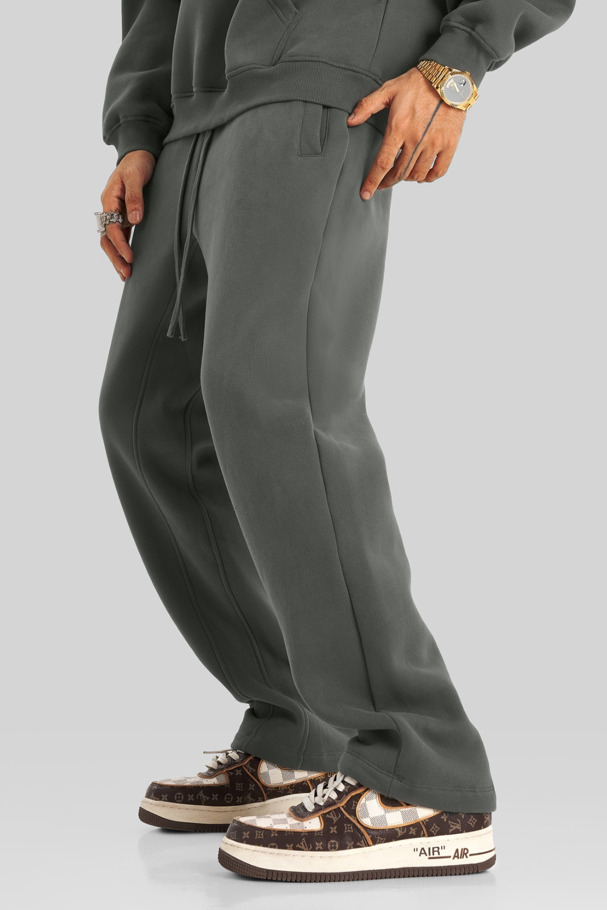 CORE | STRAIGHT LEG SWEATPANTS