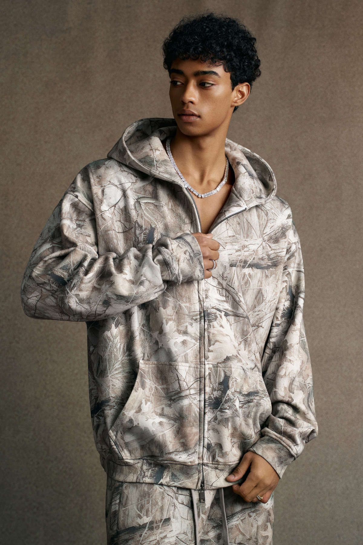 CAMO | FULL-ZIP OVERSIZED HOODIE