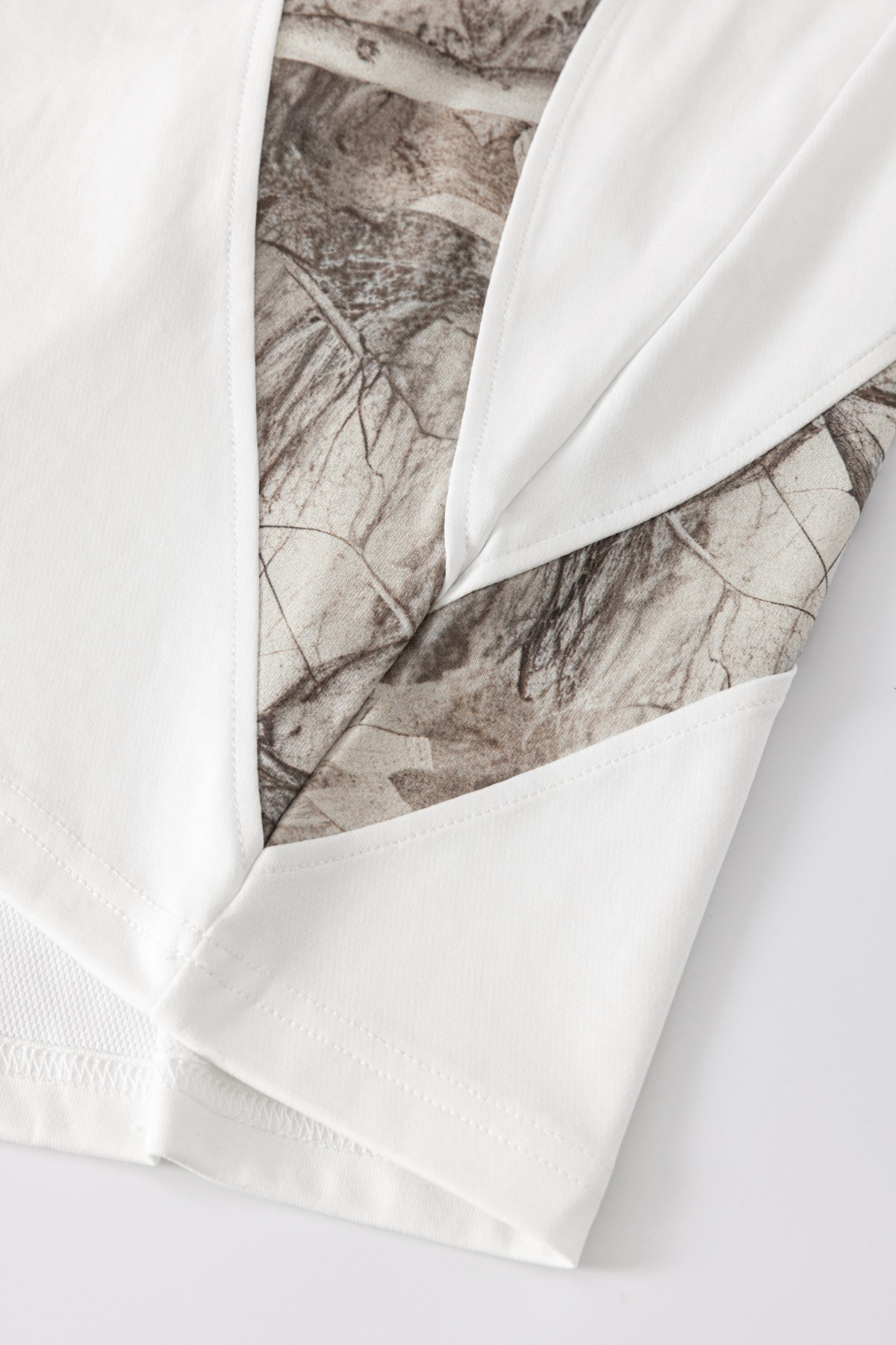 CAMO | OVERSIZED CONTOUR TEE