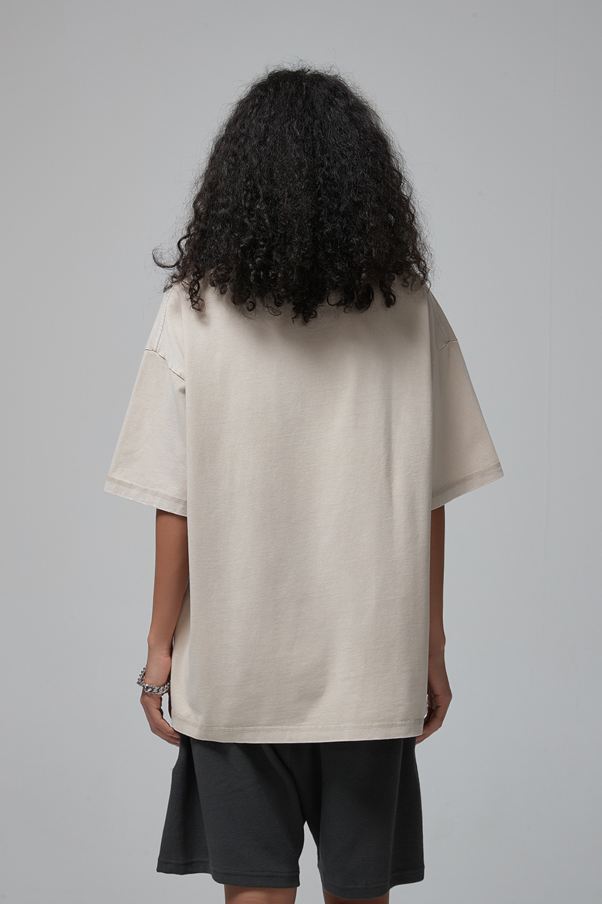 VILLIAN | OVERSIZED ACID-WASH TEE