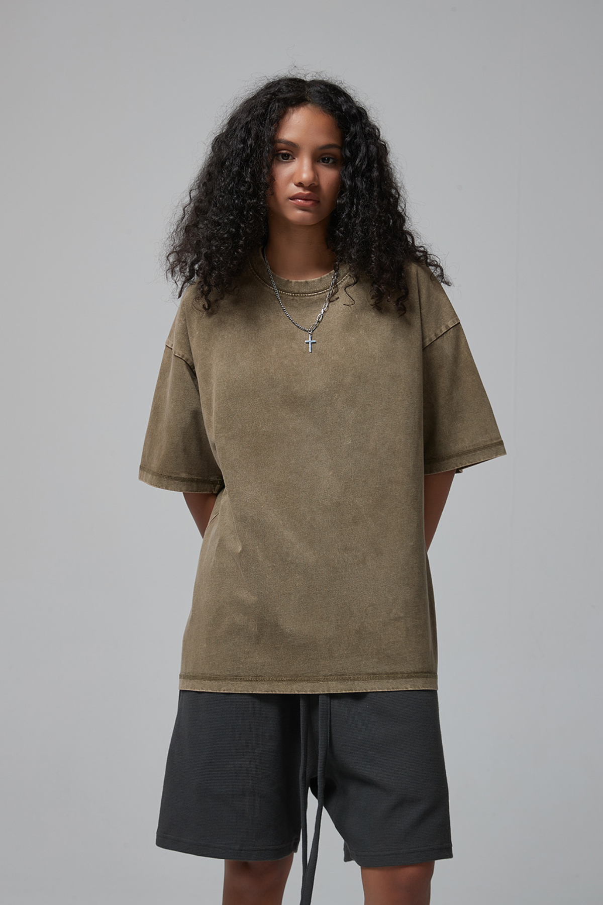 VILLIAN | OVERSIZED ACID-WASH TEE