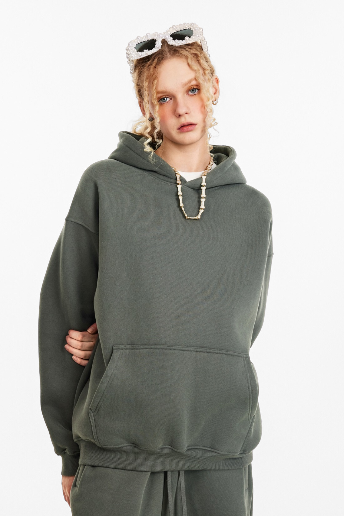 CORE | PULLOVER OVERSIZED HOODIE