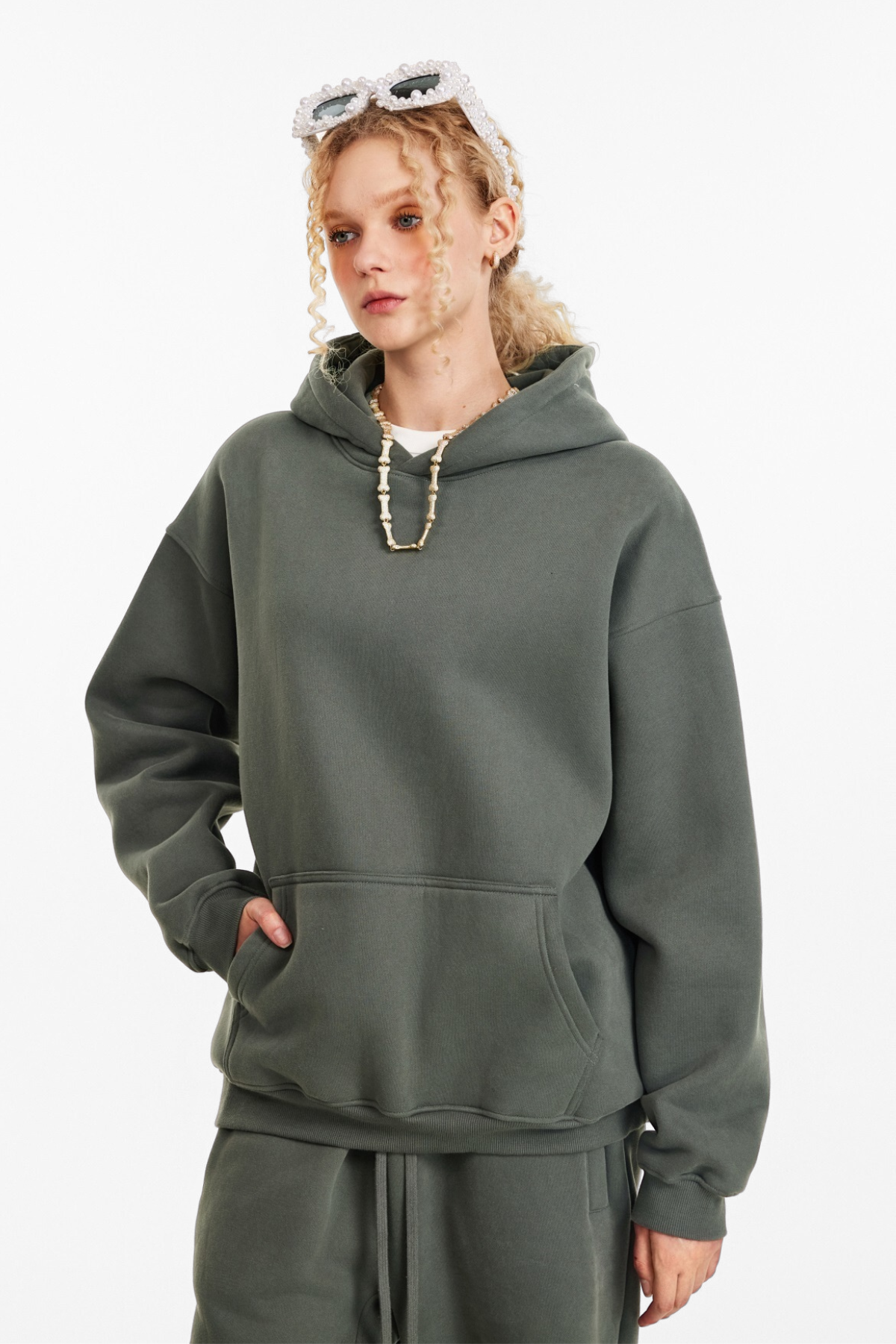 CORE | PULLOVER OVERSIZED HOODIE