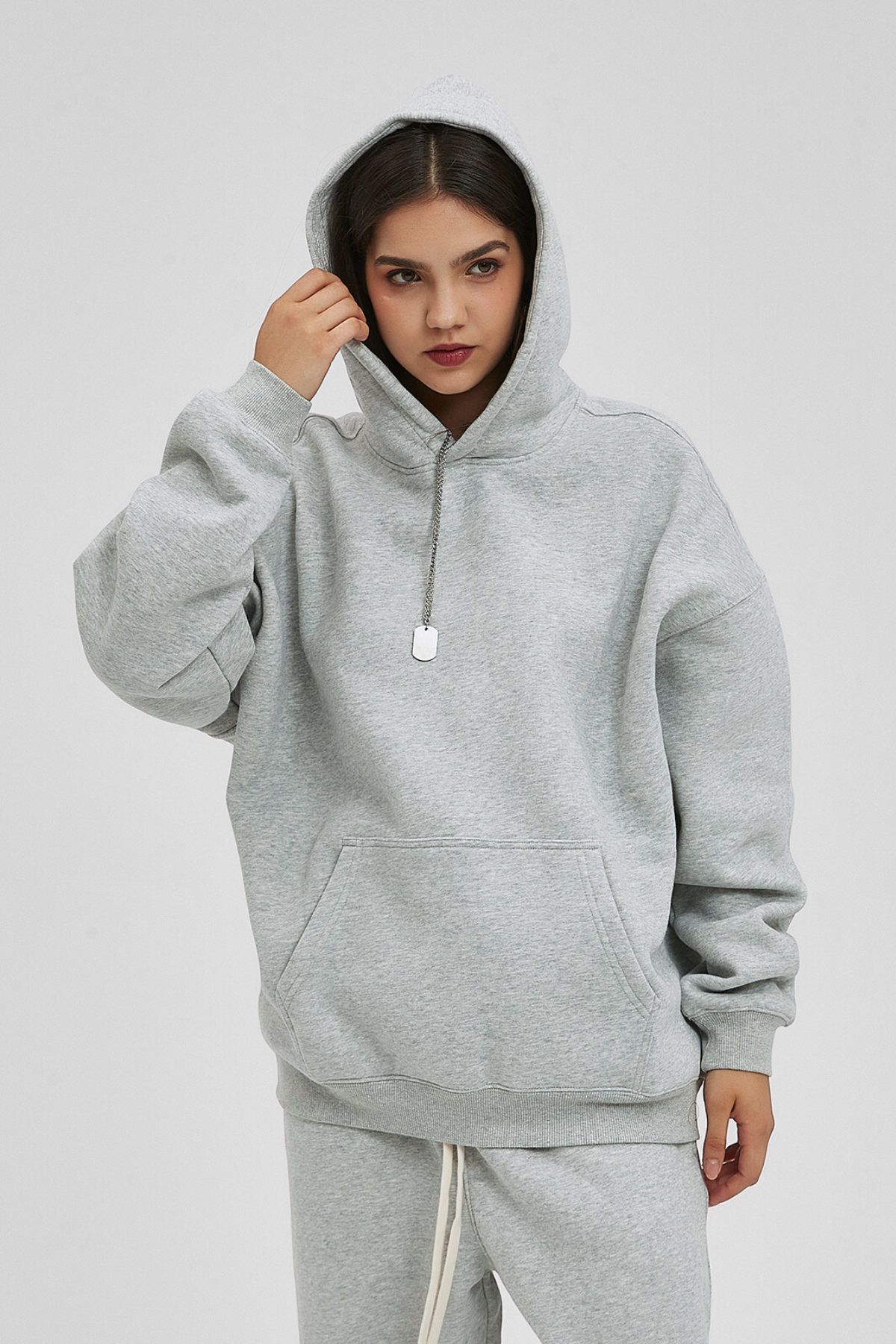BASICS | PULLOVER HOODIE