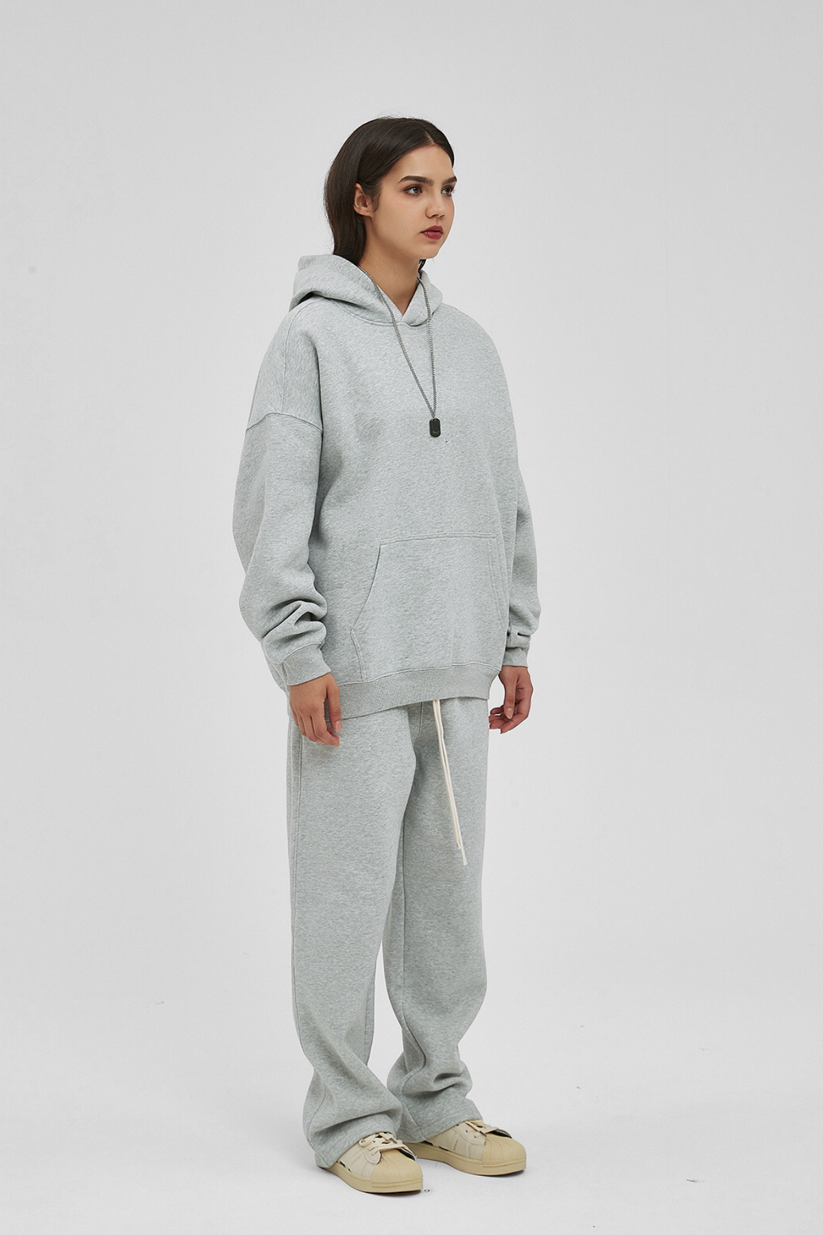 BASICS | PULLOVER HOODIE