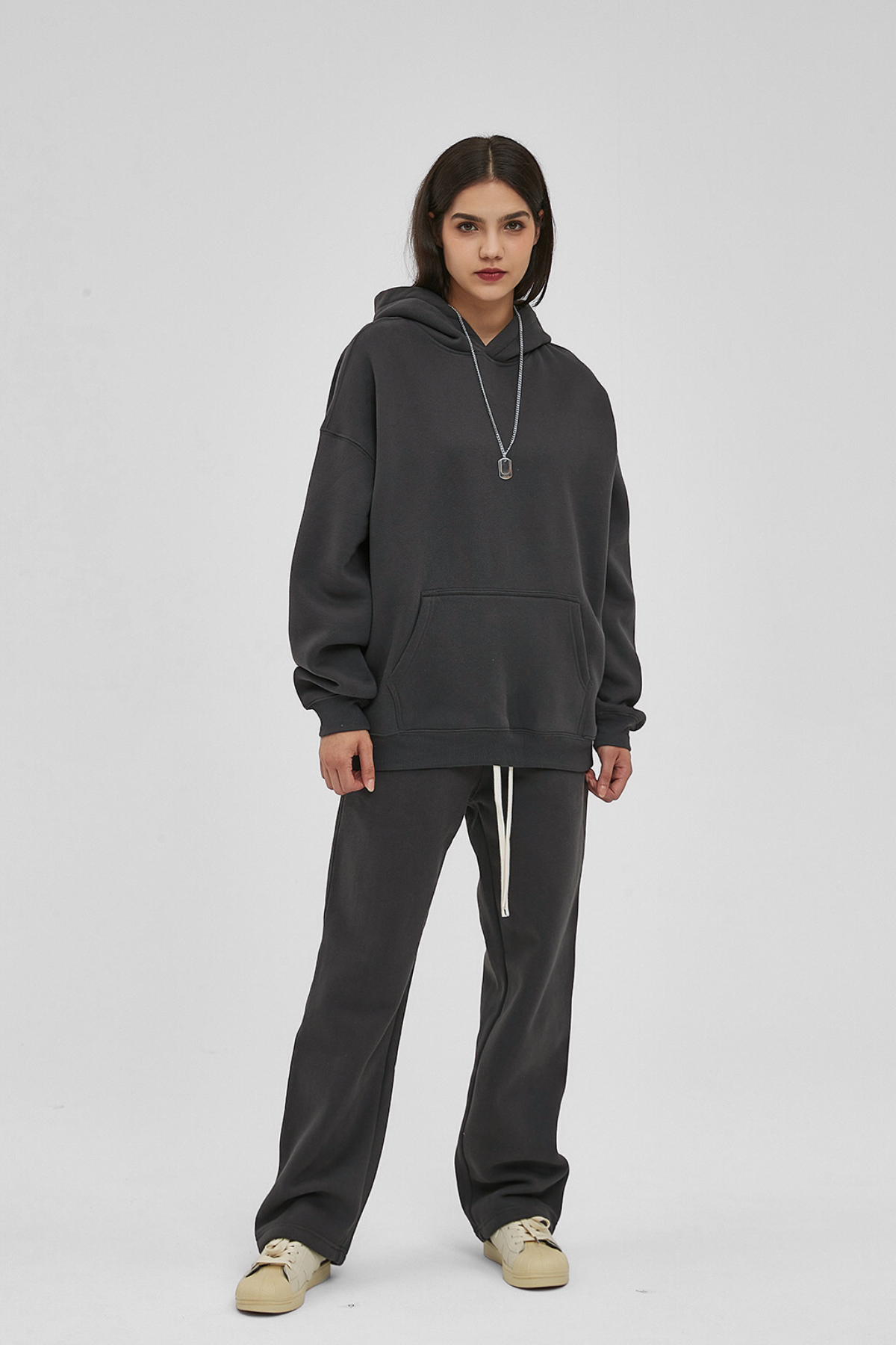 BASICS | PULLOVER HOODIE