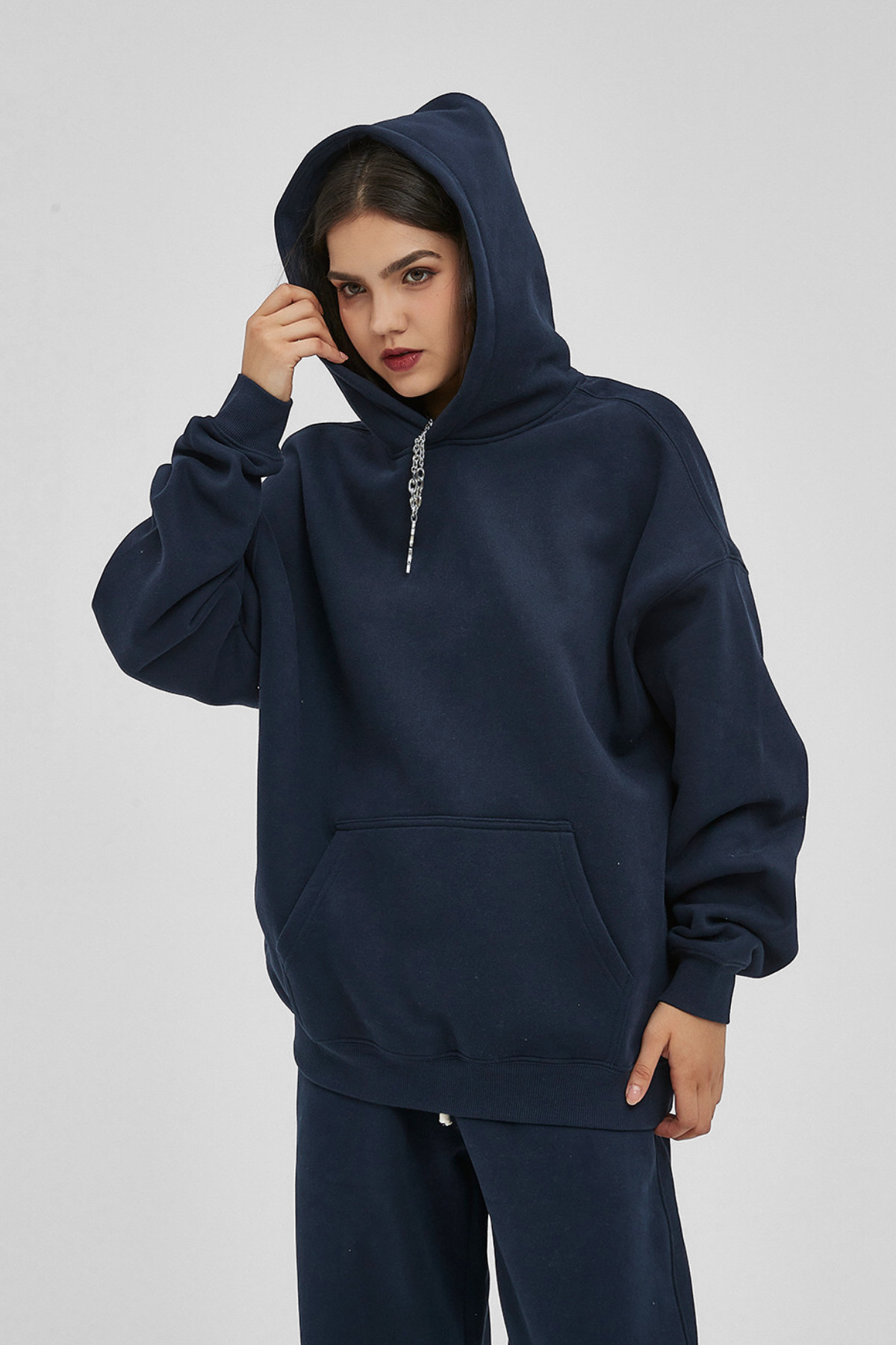 BASICS | PULLOVER HOODIE