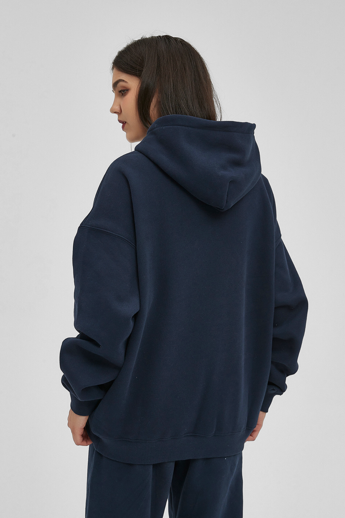 BASICS | PULLOVER HOODIE