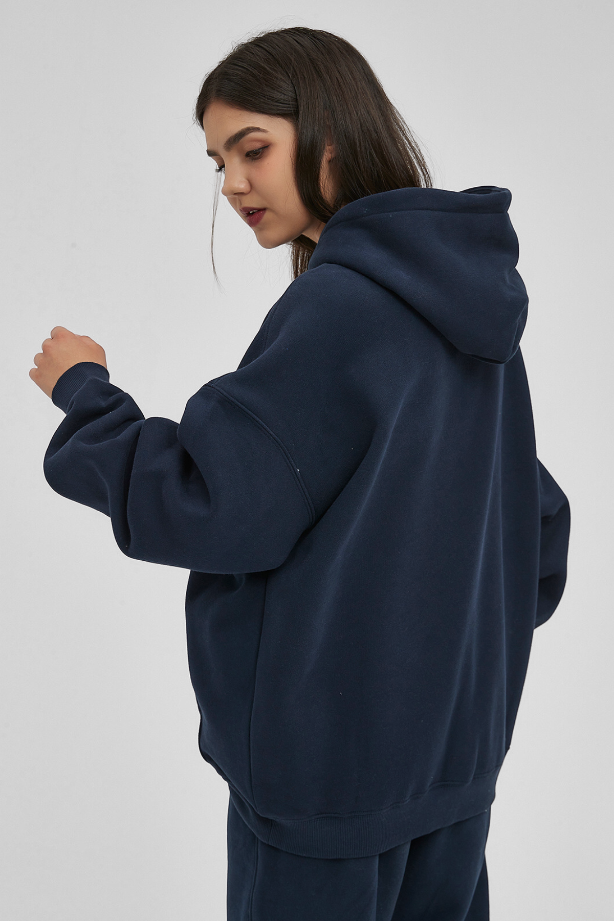 BASICS | PULLOVER HOODIE