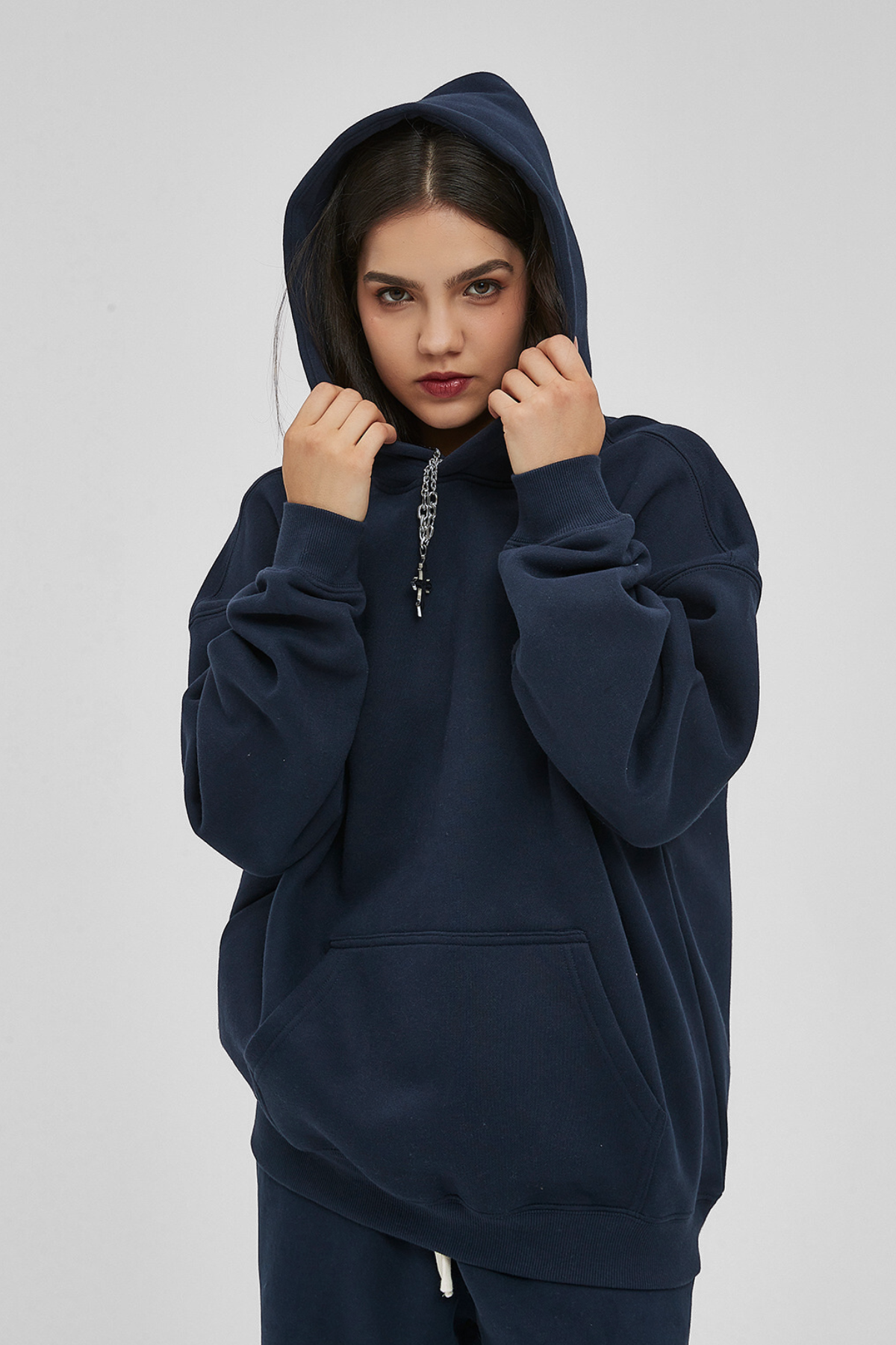 BASICS | PULLOVER HOODIE