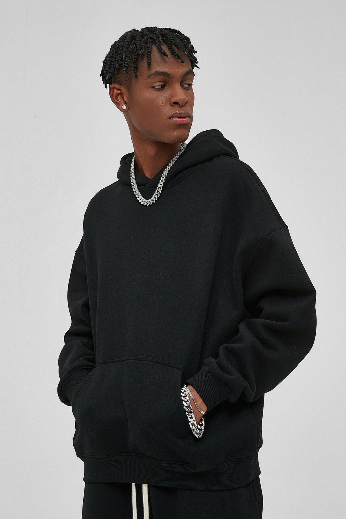 BASICS | PULLOVER HOODIE