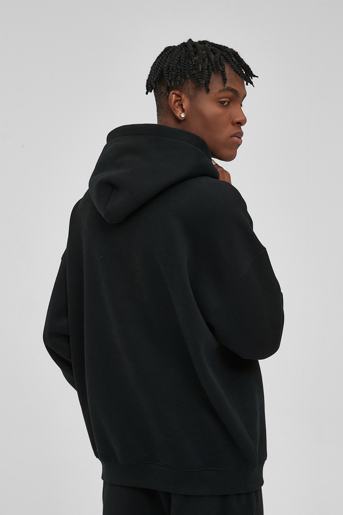 BASICS | PULLOVER HOODIE