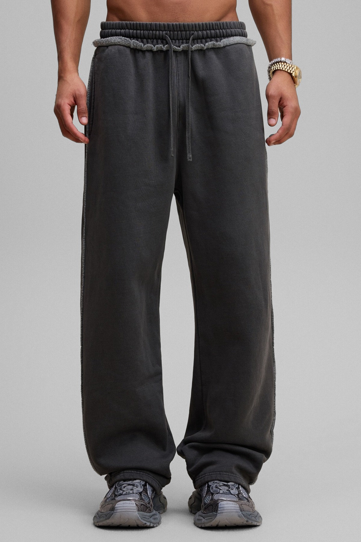 RAW | RIPPED-HEM SWEATPANTS