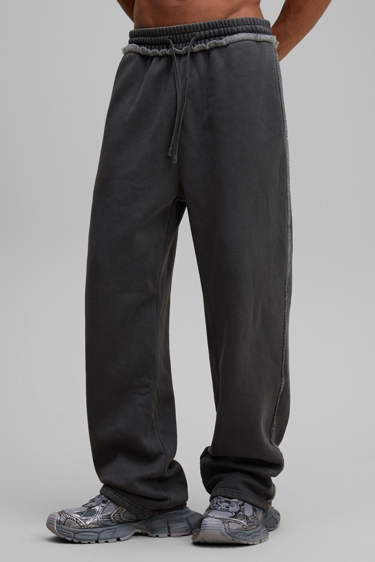 RAW | RIPPED-HEM SWEATPANTS