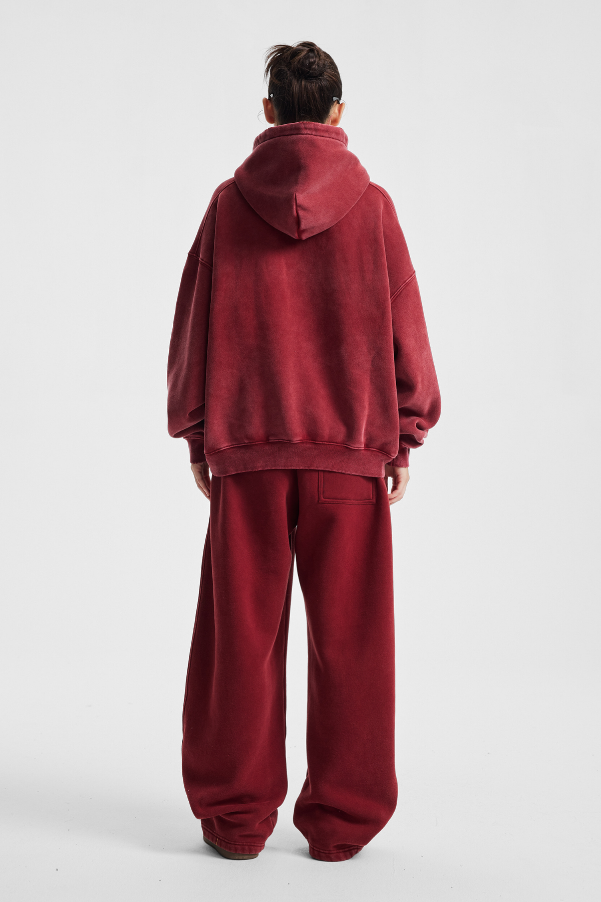 RAZE | ACID-WASH BAGGY SWEATPANTS