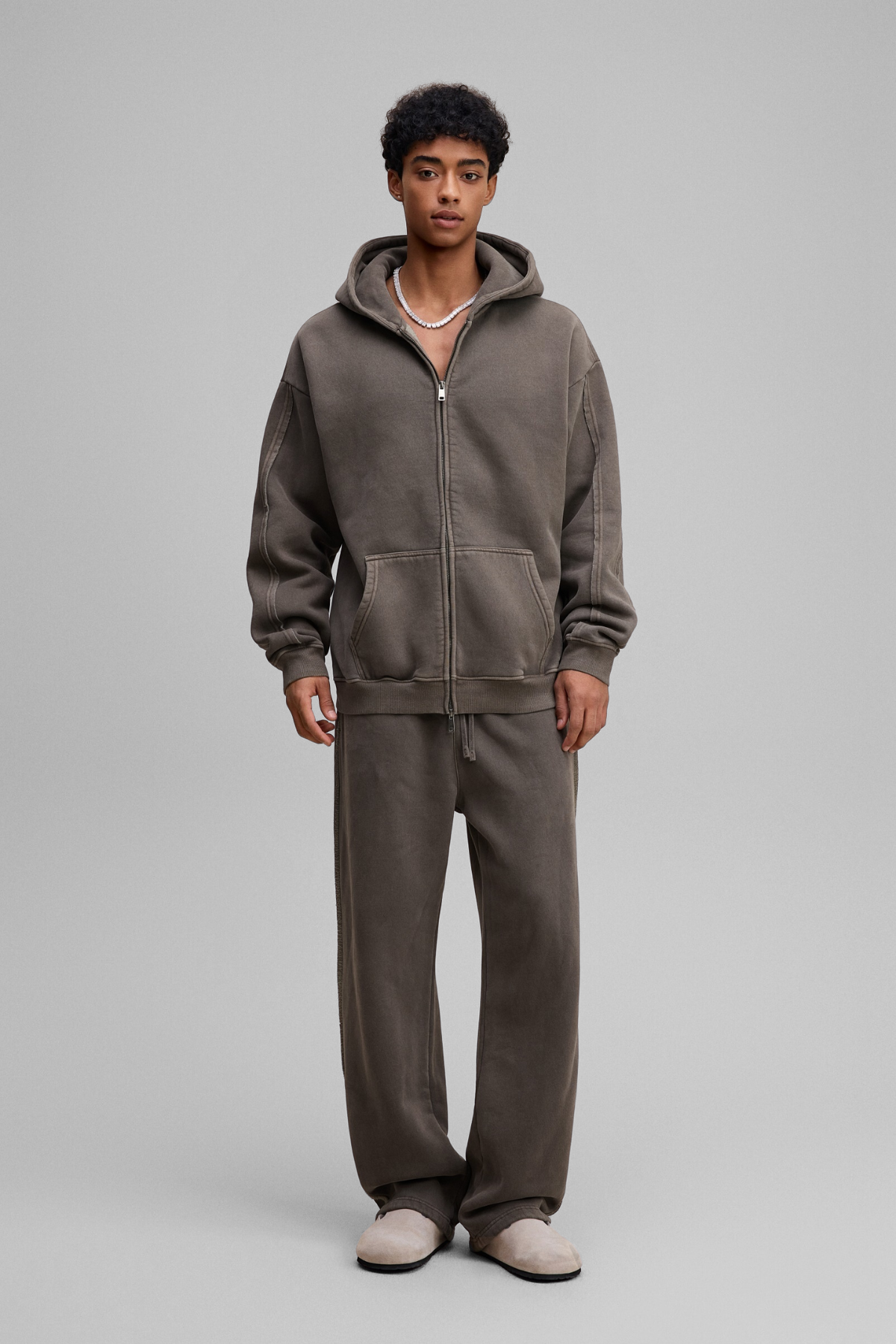 RAW | RIPPED-HEM SWEATPANTS