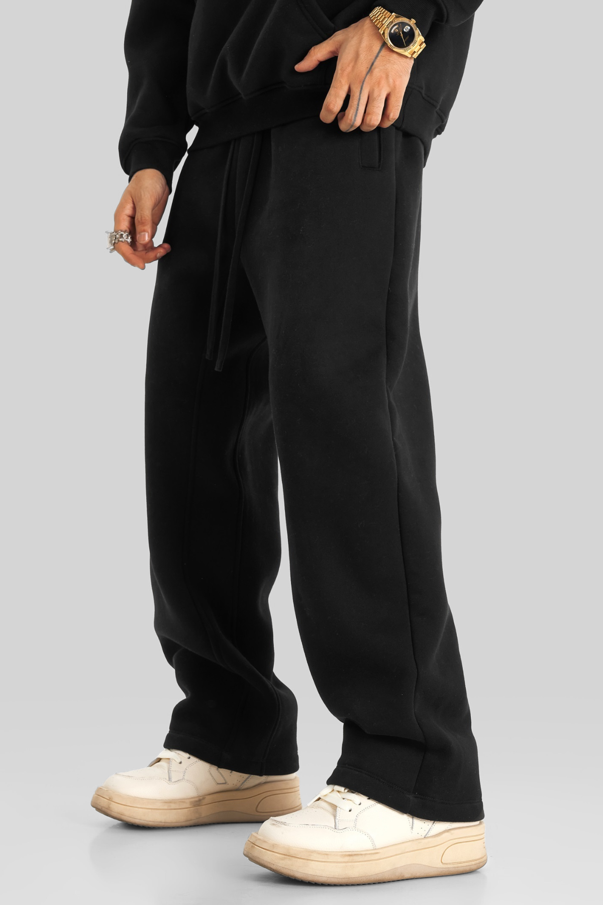 CORE | STRAIGHT LEG SWEATPANTS