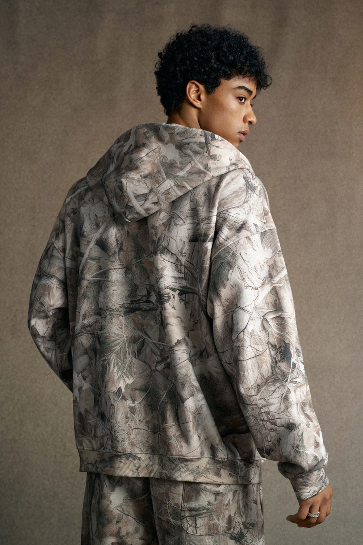 CAMO | FULL-ZIP OVERSIZED HOODIE