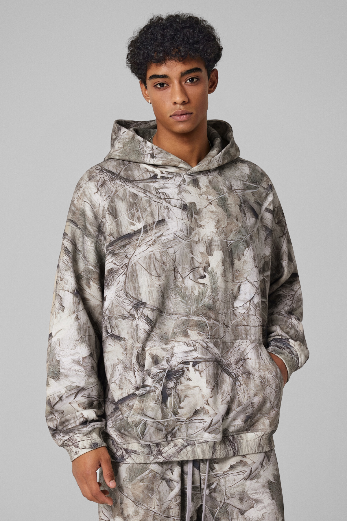 CORE | PULLOVER OVERSIZED HOODIE