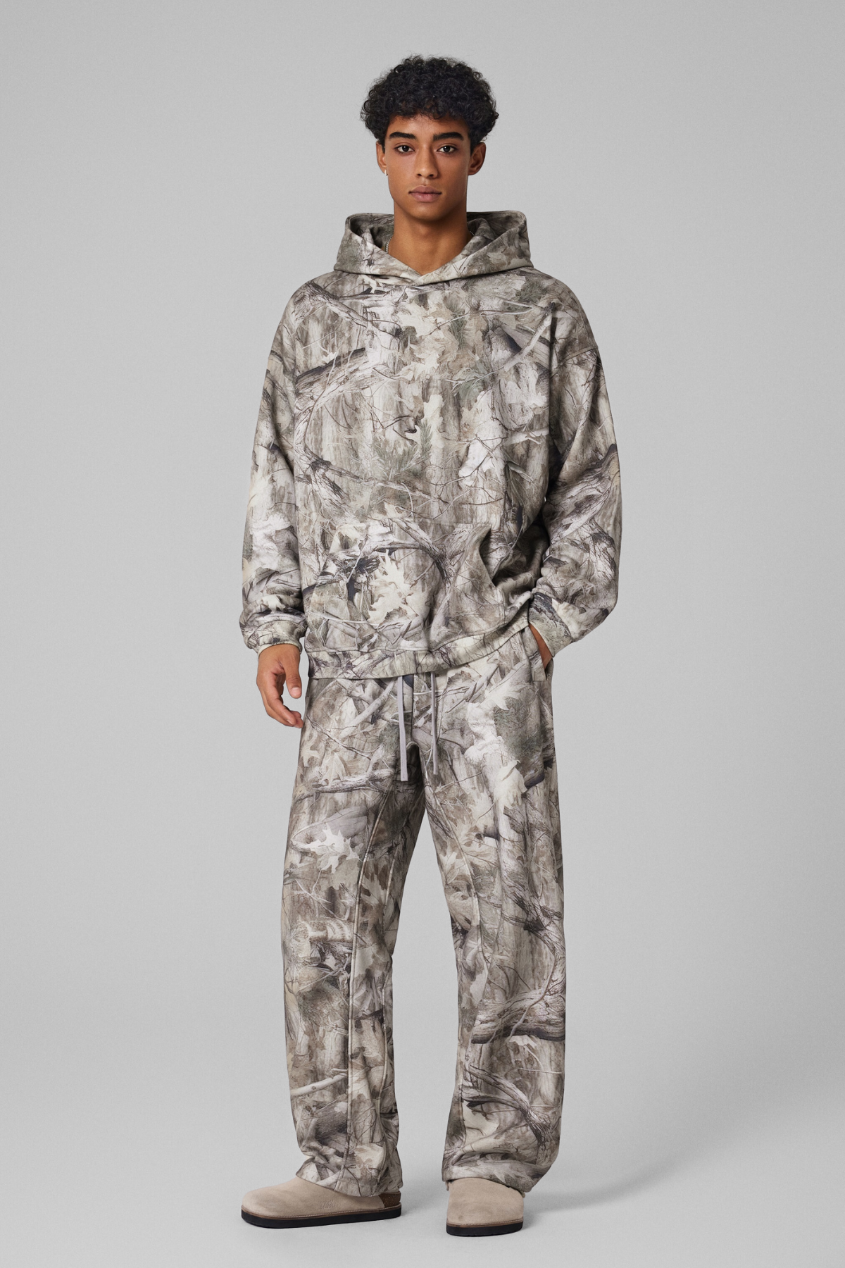 CORE | PULLOVER OVERSIZED HOODIE