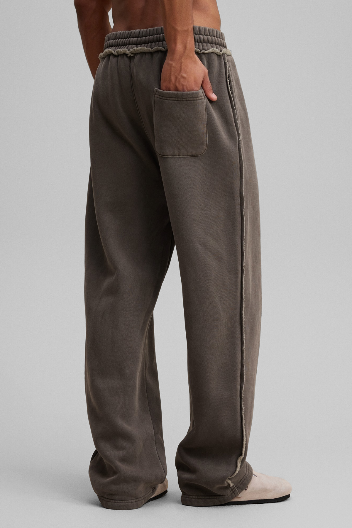 RAW | RIPPED-HEM SWEATPANTS