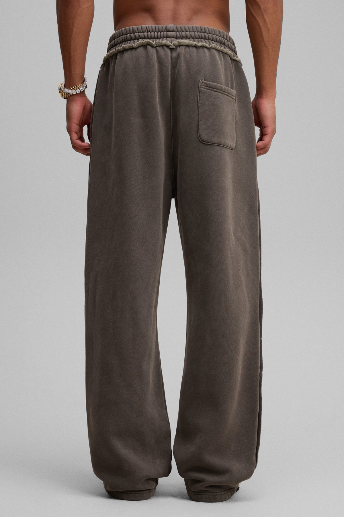 RAW | RIPPED-HEM SWEATPANTS