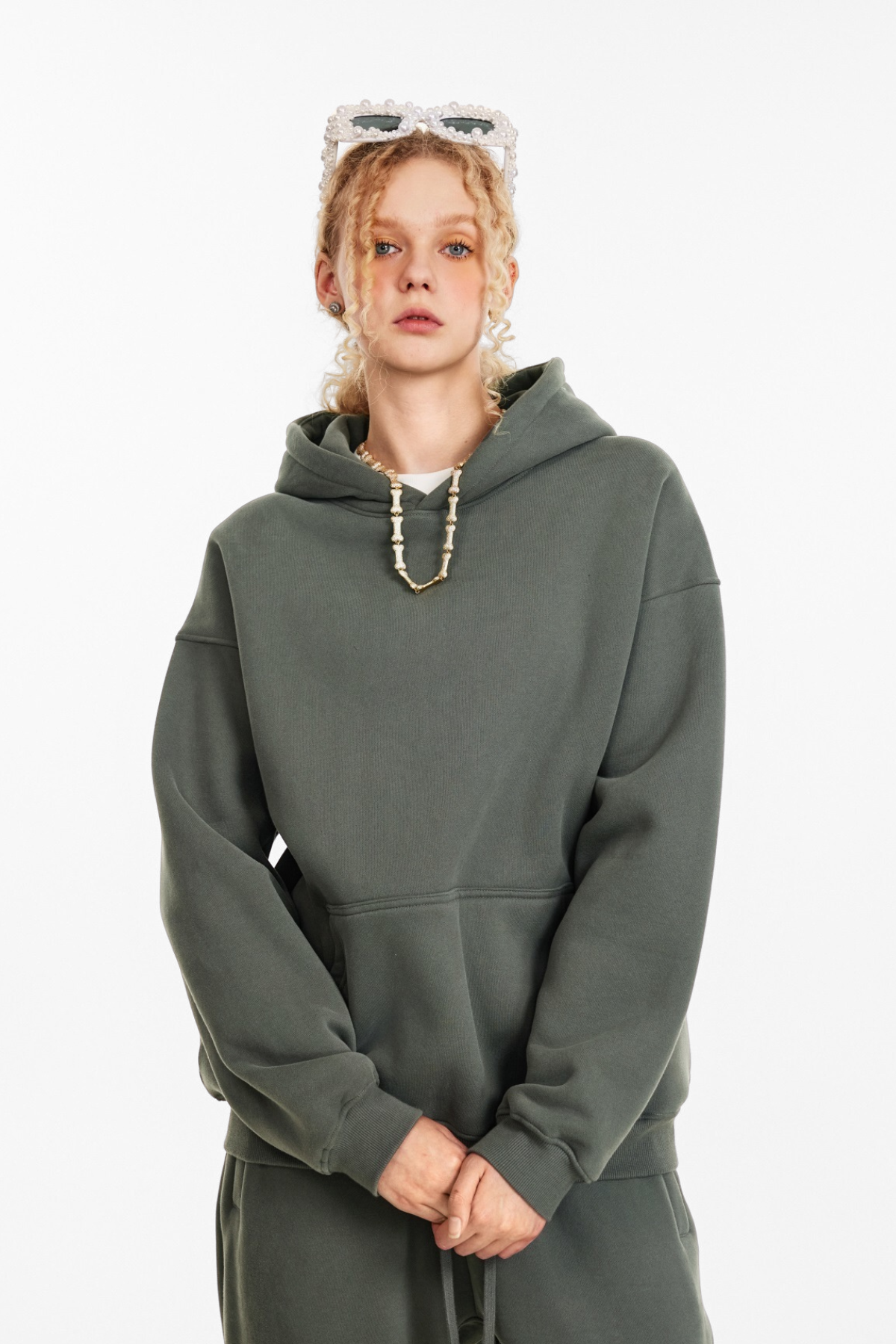 CORE | PULLOVER OVERSIZED HOODIE